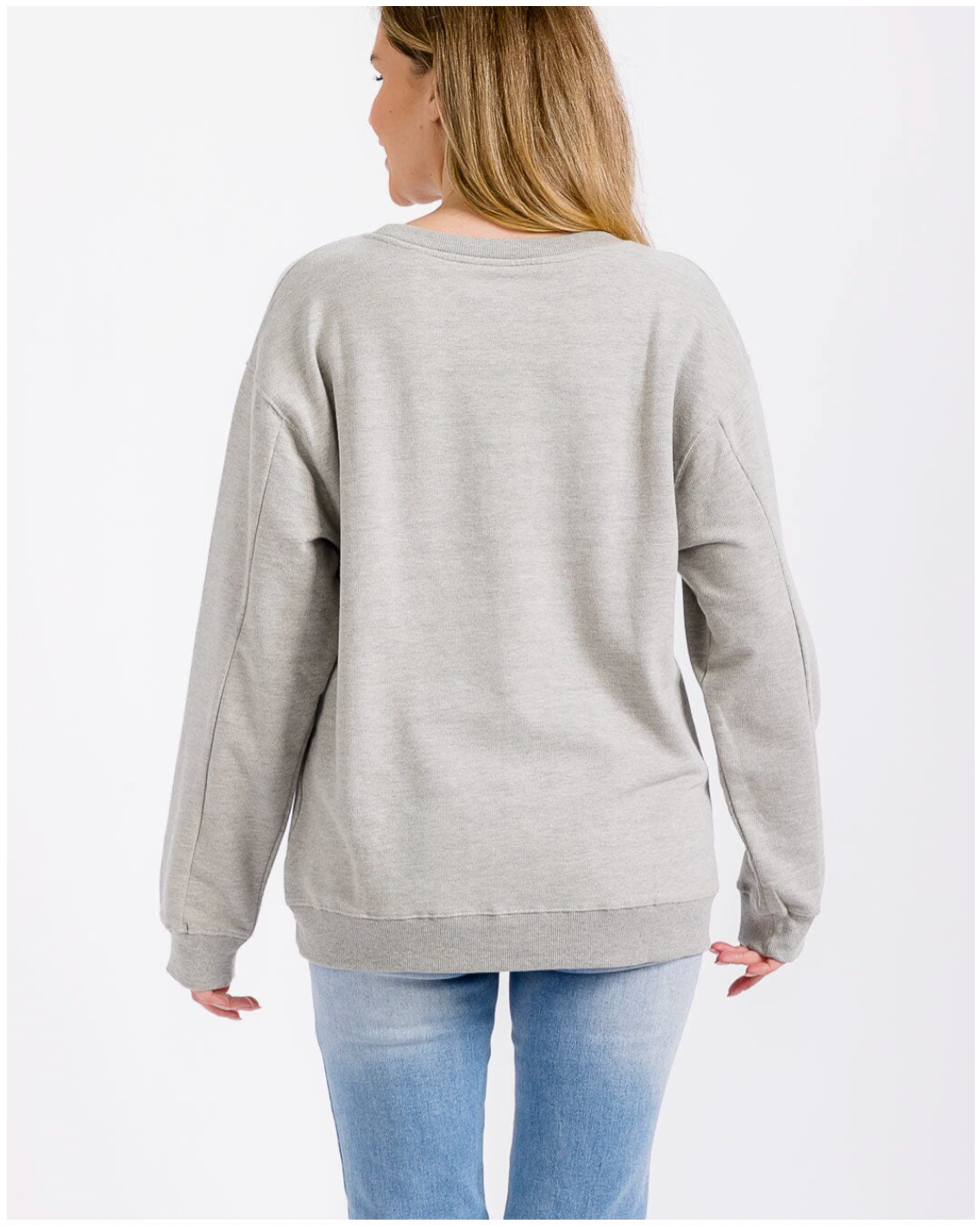 "Dreamer" Graphic Pullover Sweater